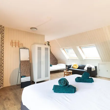 Appartamento Aan Zee Met 2 Parkeerplekken!