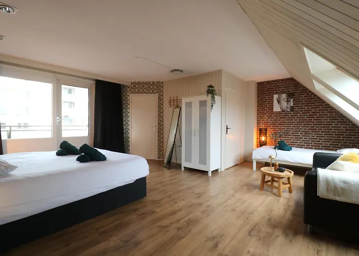 Aan Zee Met 2 Parkeerplekken! * Эгмонд-ан-Зее