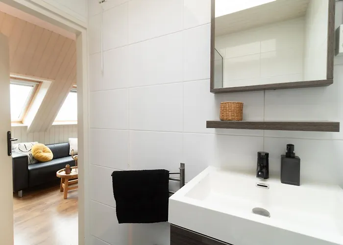 Апартаменты Aan Zee Met 2 Parkeerplekken! Эгмонд-ан-Зее