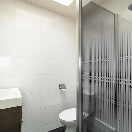 Aan Zee Met 2 Parkeerplekken!