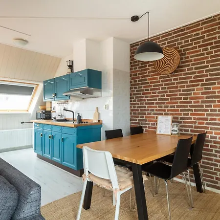 Aan Zee Met 2 Parkeerplekken!